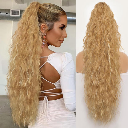 30-inch long wavy gradient hair extensions